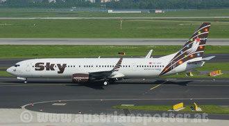 Sky Airlines *** B 737-94X/ER *** TC-SKP