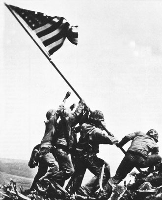 MONTAGE ou REALITE ? IWO JIMA MARS 1945 by J. ROSENTHAL