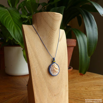 médaillon linogravure collection macramé bijoux pendentif bois nature