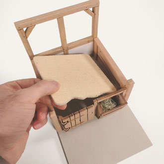 Einstreu für Pferdeställe – handgefertigt – passend für Schleich® Pferde – handgefertigt – passend für Schleich® Pferde