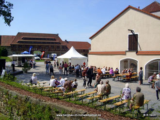 Blick auf das Festgelände.