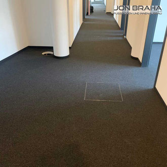 Teppichböden verlegt in Büro