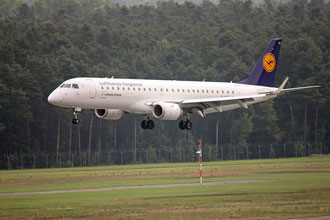 ERJ-190  Reg.Nr. D-AECA  06.06.2011 NUE © Uwe Marquart