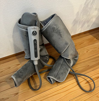 フットマッサージ機の写真