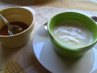 新鮮そのもの!な羊のミルクで作ったヨーグルト