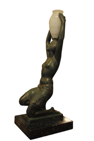  Table lamp "Kneeling woman", Art Déco Wiesbaden Regine Schmitz-Avila
