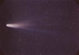 Halleyscher Komet (aufgenommen am 8. März 1986 von W. Liller, Easter Island, part of the International Halley Watch (IHW) Large Scale Phenomena Network, NASA)