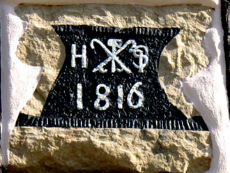: Eingemauerter Ofenstein in der Weinstraße 3 in Derdingen