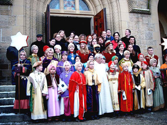 Die Sternsinger von Flehingen-Sickingen vor 20 Jahren am Dreikönigstag 2003