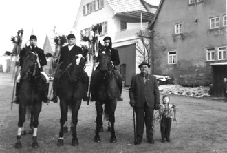 Lichtmessreiter im Unterdorf vor 60 Jahren.