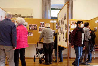 Fotoausstellung im alten Flehinger Bahnhof anlässlich der Kirchweih..