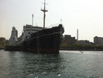 ★先月4月29日（日）横浜 シーバス。船首から見た氷川丸