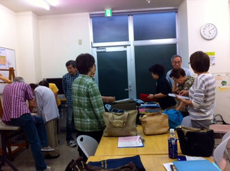 ☆勉強会と打合せが終わって…。充電やチェック中。