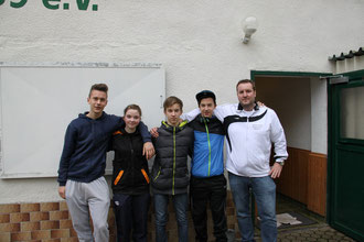 Leon Jokisch, Johanna Pethke, Patrick Bendel, Marvin Fuchs, Timo Frink (Trainer)