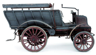 Der erste Daimler-Lastkraftwagen in London, 1896. Die"Kutsche ohne Deichsel". 