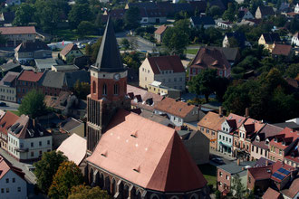 Stadtkirche und Schloßstraße, Foto M. Grogorick