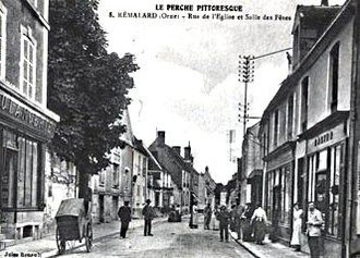 Photo de la rue de l'église à Rémalard