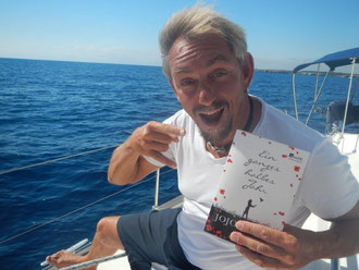 Die haben schon ein Buch darüber geschrieben ! Ein ganzes halbes Jahr JOJO ! ;-)