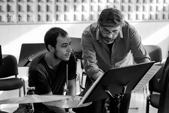 With Ton Risco during a rehearsal