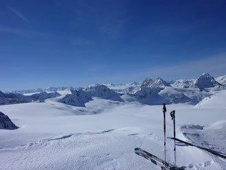 Skitour, Clariden, Überschreitung Tüfelsjoch, Teufelsjoch, Klausenpass, Urnerboden, Schweiz, Glarnerland, Skidepot