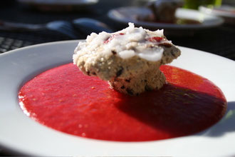 Goji Berry Muffin in the Red Raspberry Sea