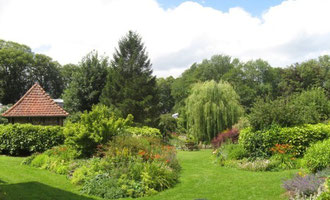 Au jardin des deux ponts.