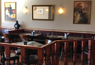 Brasserie Rendezvous. Bistro. Café. Restaurant.