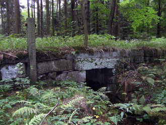 Brücke über die Schwarzbach