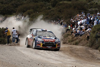 Sebastien Loeb es el líder del Rally de Grecia luego de completarse la etapa del sábado.