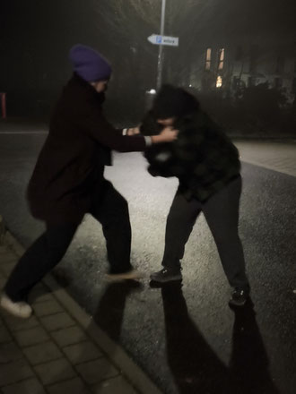 Krav Maga Combatives Hanau Luta Livre Catch Wrestling Selbstverteidigung bei Kälte und Dunkelheit in Erlensee