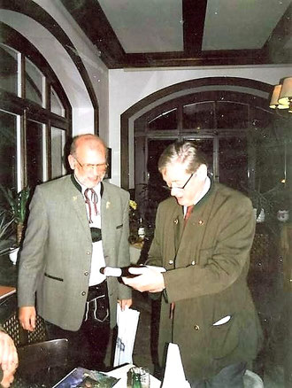 Herbst 1999: Dr. Hannes Androsch (Privatier und Milliardär) & Mag. Walter Treiber (BHAK WN)