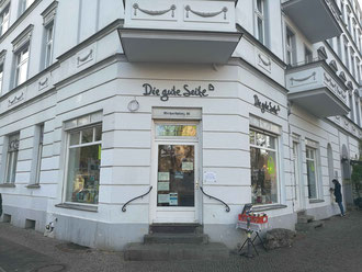 Top 5 book stores in Berlin Neukölln