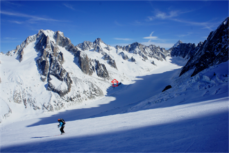 Shredding down the glacier to the Argentière hut.