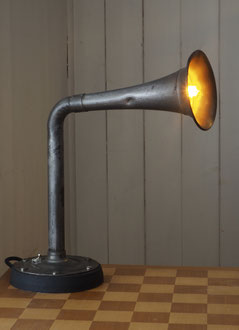 Findling-Lampe "Saurer"; verkauft