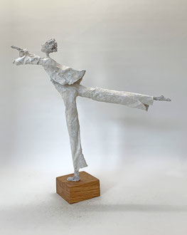 Puristische Skulptur - Pappmache/mixed media - 45 x 30 x 7 cm - Galerie Tobien Husum