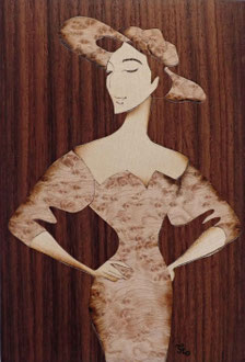 Femme élégante - marqueterie - Atelier Eclats de Bois - 38 isère