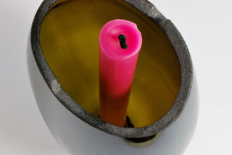CR - porta candela a forma di bottiglia rovesciata