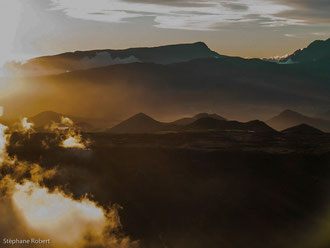 Soleil couchant sur le Piton de la Fournaise, Ile de la Réunion