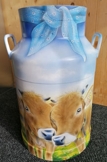 Zu verkaufen / Milchkanne Airbrush / für im Innen - oder Aussenbereich 