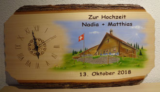 Hochzeitsgeschenk / Holzuhr bemalen