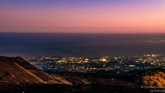 Blick auf Catania nach Sonnenuntergang