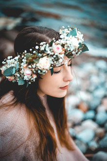Portait Portaitshooting Fotograf Norddeutschland Boho Blumenkranz Flowercrown