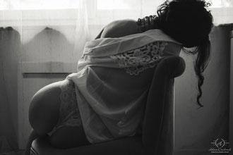 photo boudoir, lingerie en tirage dit "reproduction"