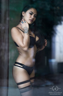 photo boudoir, lingerie en tirage dit "reproduction"
