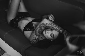photo boudoir, lingerie en tirage dit "reproduction"
