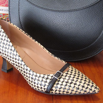 Intrecciato pelle nera e raffia beige fodera pelle f.do cuoio tacco 60