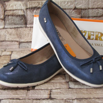 Ballerina in morbida pelle blu suola gomma sottopiede imbottito tacco 10