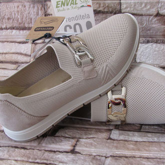 Slipon in tessuto beige sottopiede in pelle estraibile suola gomma tacco 10