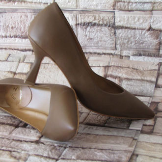 Decoltè in pelle taupe foderato pelle suola cuoio tacco 70 soletto imbottito