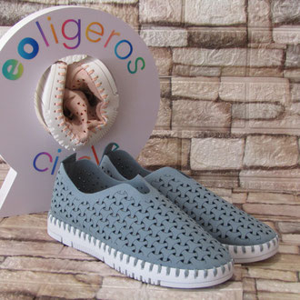 Scarpa in microfibra forata jeans sottopiede in pelle estraibile suola gomma 20